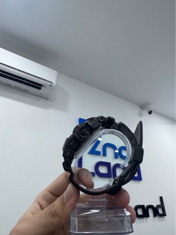 Đồng hồ Casio G-shock GA-400-1B - Màu đen - Ngoại hình 96% - Mặt đồng hồ mòn, mặt lưng trầy, viền trầy, dây đeo nứt, trầy xước nhiều - Body