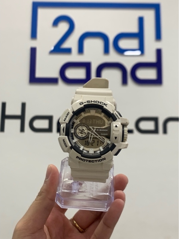 Đồng hồ Casio G-shock GA-400 - Màu trắng - Ngoại hình: 97% - Trầy + ố dây - Box