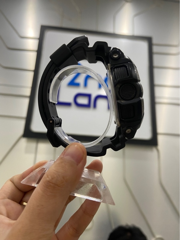 Đồng hồ Casio G-Shock GA-400GB-1ADR - 51mm - Màu đen - Ngoại hình: 97% - Mặt kính xước - Body