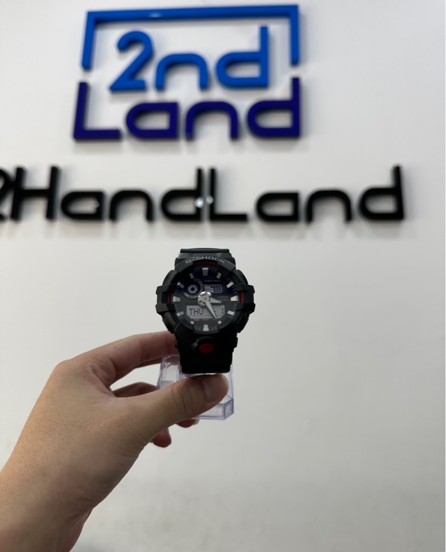 Đồng hồ Casio G-Shock GA-700-1A - 57.5 x 53.4mm - Màu đen - Ngoại hình 97% - Body