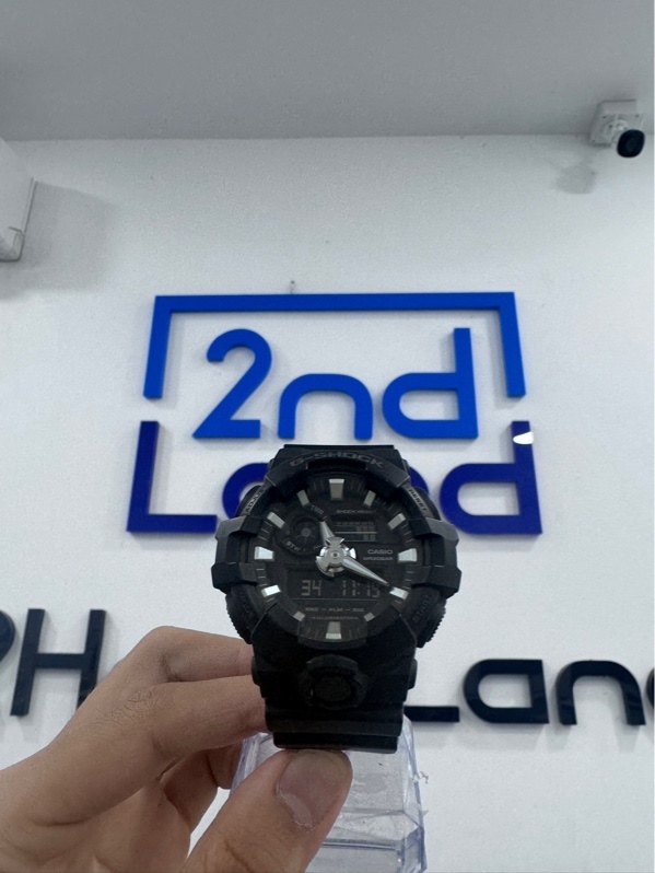 Đồng hồ casio G-shock GA-700-1BDR - Màu đen - Ngoại hình 98% - xước nhẹ - Body