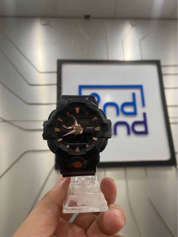 Đồng hồ Casio G-Shock GA-710B-1A4DR - Màu đen - Ngoại hình: 97.5% - Mất led - Body
