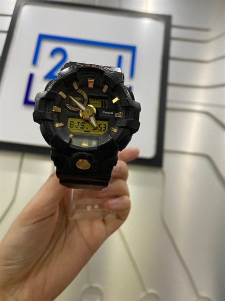 Đồng hồ Casio G-Shock GA-710B-1A9DR - Màu đen - Ngoại hình: 97% -Kính xước dăm - Body