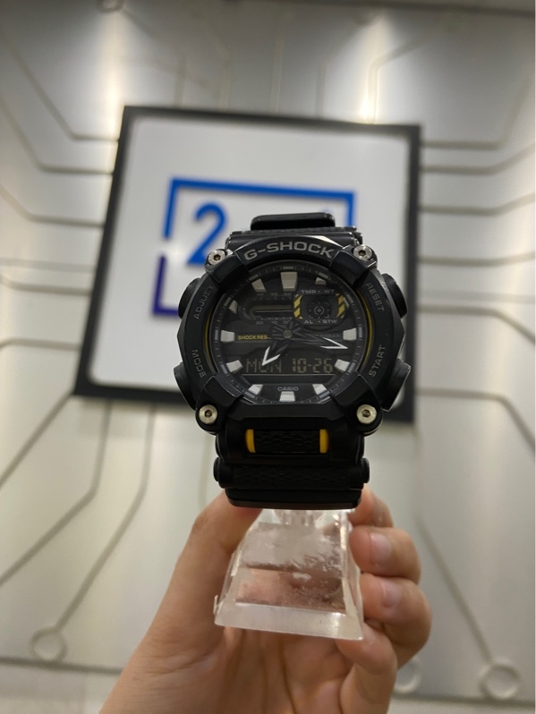 Đồng Hồ Casio G-Shock GA-900-1A - Màu đen - Ngoại hình: 97% - Xước thân - Body