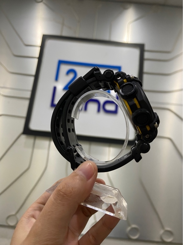 Đồng Hồ Casio G-Shock GA-900-1A - Màu đen - Ngoại hình: 97% - Xước thân - Body