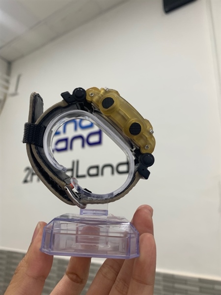 Đồng hồ Casio G-Shock GA-900TS - Màu vàng nâu - Ngoại hình: 98% - Body 2