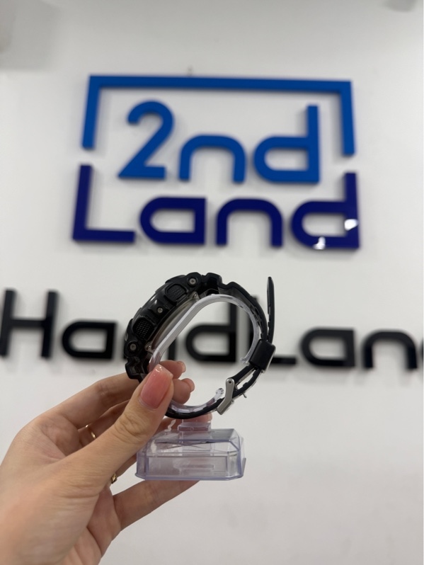 Đồng hồ Casio G-Shock GD-100-1BDR - Màu đen - Ngoại hình 96.5% - Máy trầy nhiều, xuống màu, nhựa xuống, dây mốc - Body