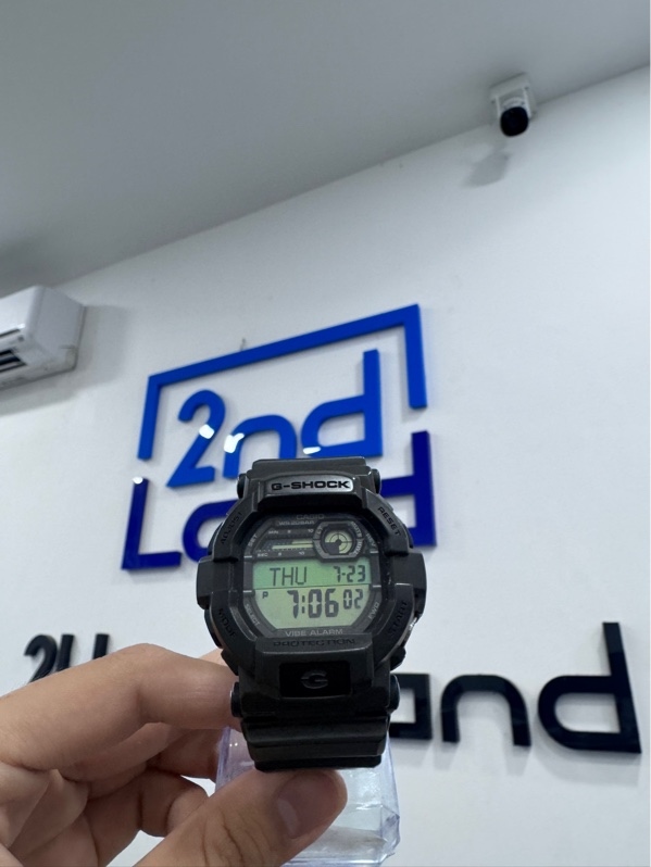 Đồng hồ Casio G-shock GD-350-8DR - Màu xám - Ngoại hình 97% - dây mất form , xuống màu nhẹ - Body