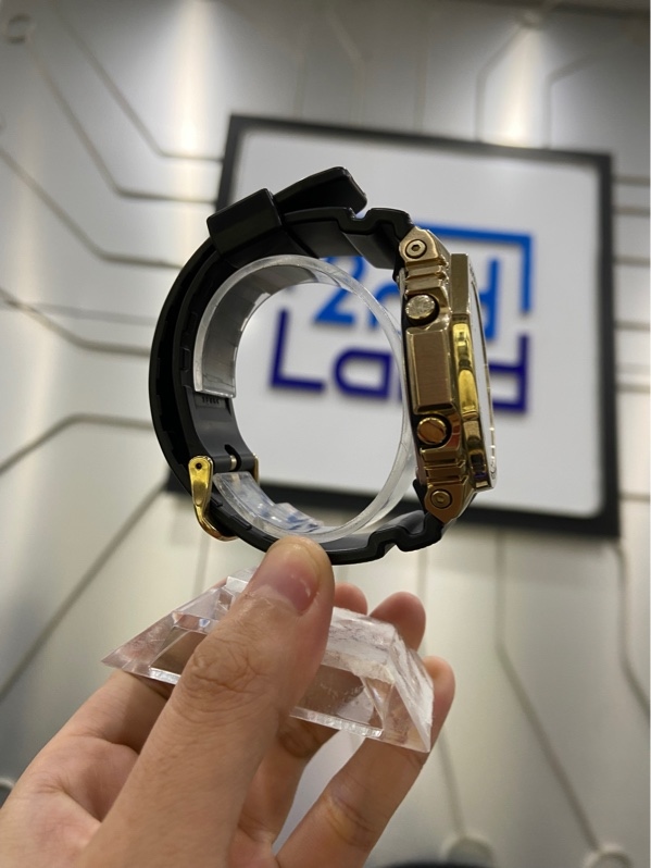 Đồng hồ Casio G-Shock GM-2100G-1A9 - 45mm - Màu vàng - Ngoại hình: 98% - Body