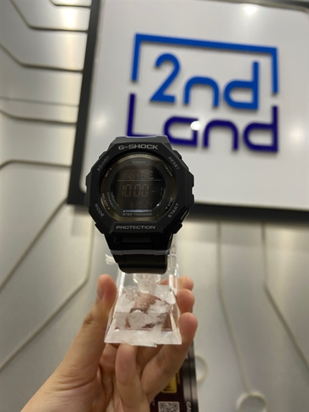 Đồng hồ Casio G-Shock GMD-B300 -1DR - Màu đen - Ngoại hình: 99% như mới - có tem vàng - FullBox