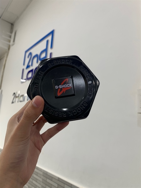 Đồng hồ Casio G-Shock -GMW-B5000 - Màu vàng - Ngoại hình: 98% - Kính xước mèo - Box 3