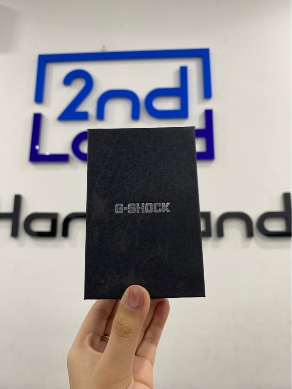 Đồng hồ Casio G-shock GST-W110BD-1BJF - Màu xám - Ngoại hình 98% - Dây trầy - Kèm Box