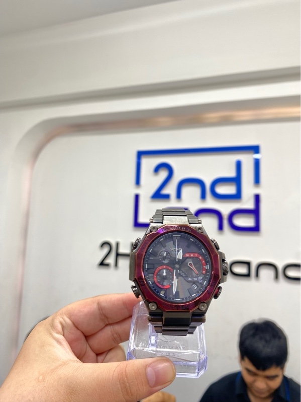 Đồng hồ Casio G-Shock MTG-B2000BD-1A4 - 49.8mm - Màu đen hồng - Ngoại hình 97.5% - Viền đổi màu nhẹ - Body
