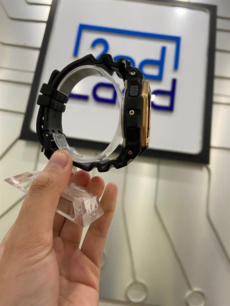 Đồng hồ Casio GBX-100NS-4DR - 46mm - Màu đen vàng gold - Ngoại hình: 97% - Kèm Box 1