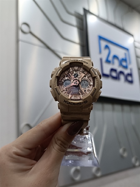 Đồng hồ Casio GMA-S120MF - Màu Kem - Ngoại hình xấu - body
