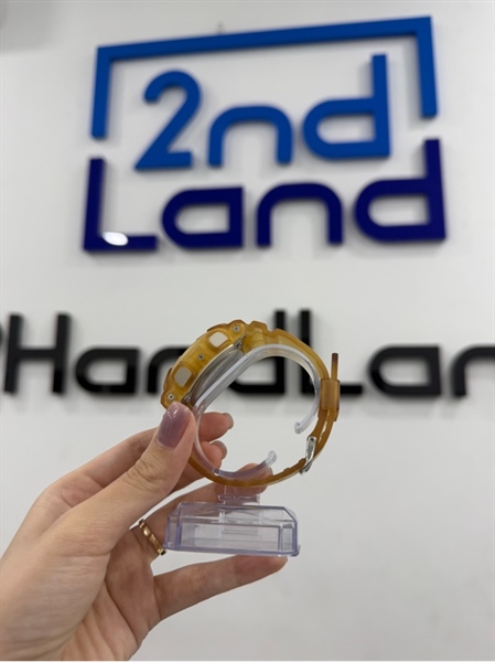 Đồng hồ Casio GMA-S140NC-5A1DR - Màu vàng - Ngoại hình 97% - Dây đổi màu - Body 1