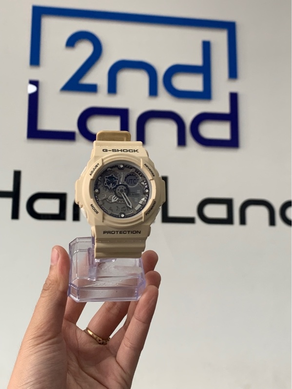 Đồng hồ Casio Gshock GA-300 - Màu be - Ngoại hình: 97% - Box