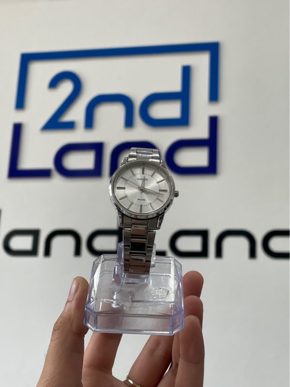 Đồng hồ Casio LTP-1303 - Màu bạc - Ngoại hình: 97% - Màn trầy - Body