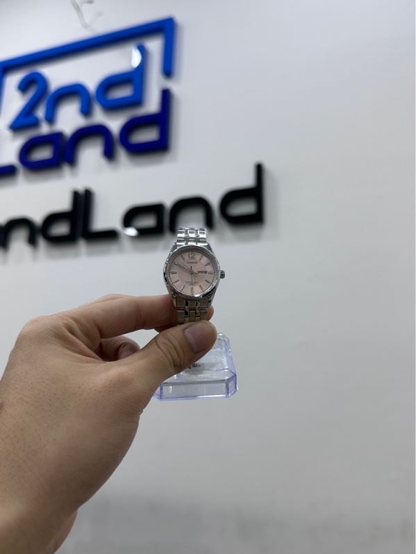 Đồng hồ Casio LTP-1335D-5AVDF - 30mm - Màu bạc - Ngoại hình 98% - Kèm box