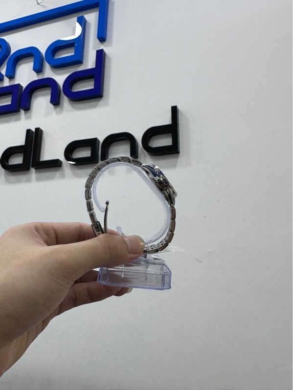Đồng hồ Casio LTP-1335D-5AVDF - 30mm - Màu bạc - Ngoại hình 98% - Kèm box