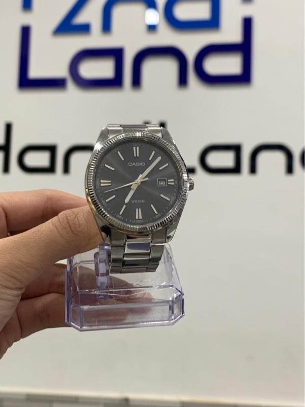 Đồng hồ Casio MTP-1302 - Màu bạc - Ngoại hình: 98% - Body