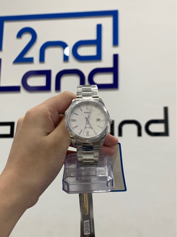 Đồng hồ Casio MTP-1302 - Màu bạc - Ngoại hình: 98% - Kèm box