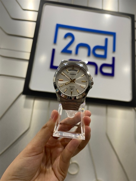 Đồng hồ Casio MTP-1370D 7A2VDF/40mm - Màu bạc - Ngoại hình: 98% - Còn tem vàng - Body
