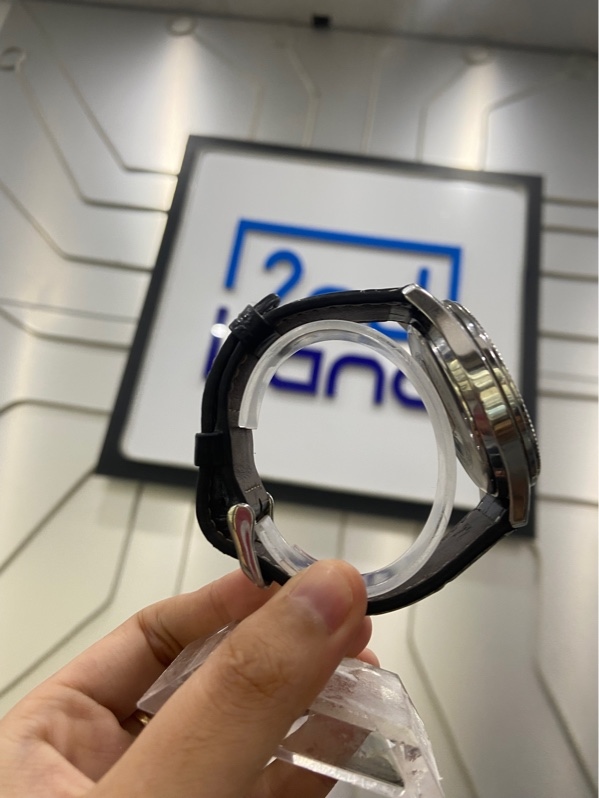 Đồng hồ Casio MTP-1375 - Màu bạc dây da - Ngoại hình: 98% - Body