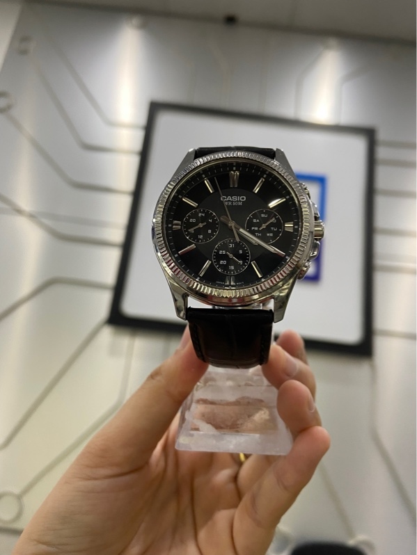 Đồng hồ Casio MTP-1375L-1AVDF - Màu bạc - Ngoại hình: 98% - Kèm Box