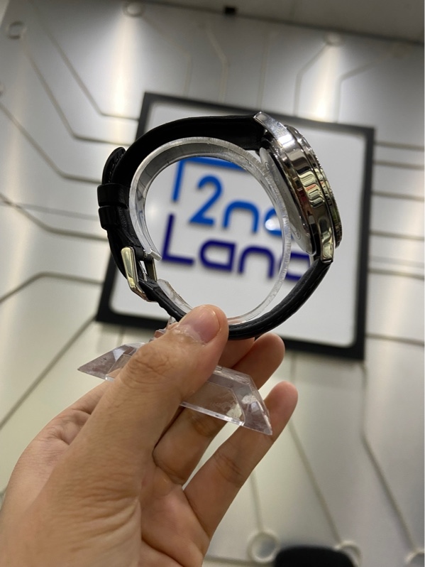 Đồng hồ Casio MTP-1375L-1AVDF - Màu bạc - Ngoại hình: 98% - Kèm Box