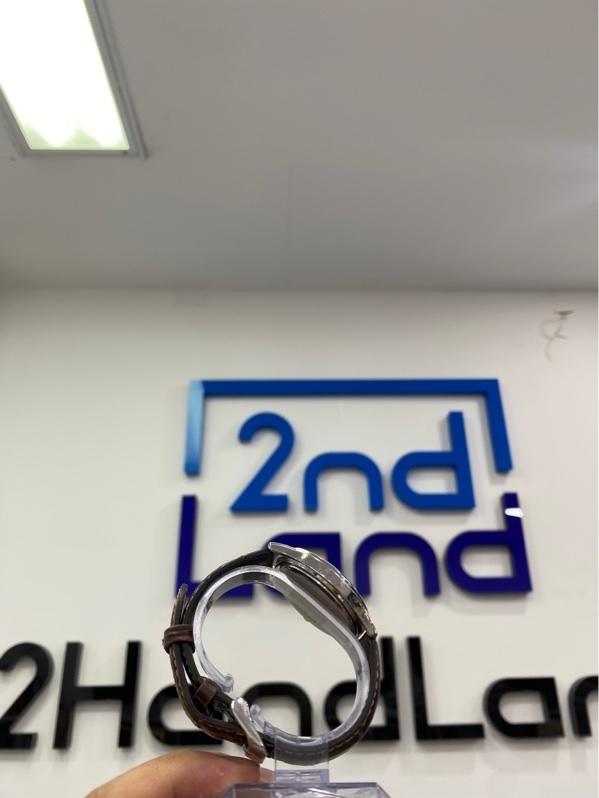 Đồng hồ Casio MTP-1381 - Màu bạc - Ngoại hình: 97% - Trầy xước, bong lớp mạ, bong da - Body
