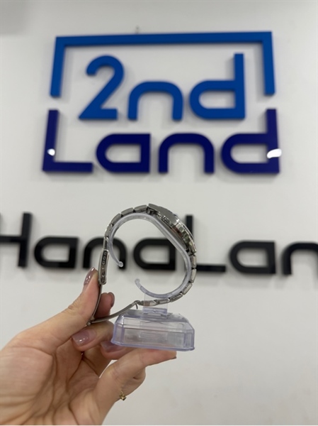 Đồng hồ Casio MTP-1381D-7AVDF - Màu bạc - Ngoại hình 97% viền trầy nhẹ , dây trầy , màn trầy 1 đường dài - Body 2