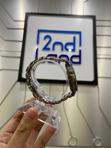 Đồng hồ Casio MTP-V004L-1AUDF - Size 41mm - Màu đen - Ngoại hình: 96% - Thay dây kim loại, rỉ sét nặng, kính trầy - Body 1