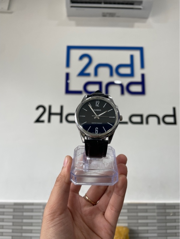 Đồng hồ Casio MTP V005 - 40mm - Màu đen - Ngoại hình: 96% - - Body