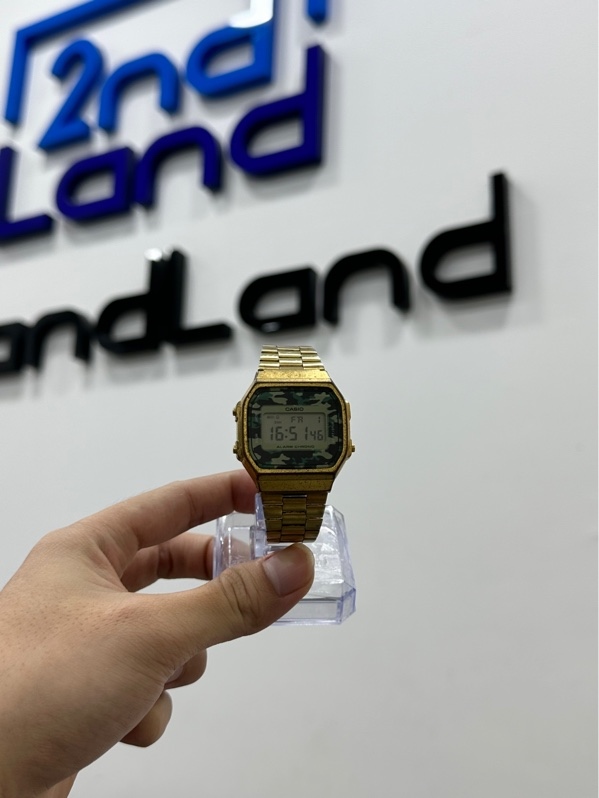 Đồng hồ Casio Nam A168WEGC-3DF - 33mm - Màu vàng - Ngoại hình 96% - Trầy xước - Body