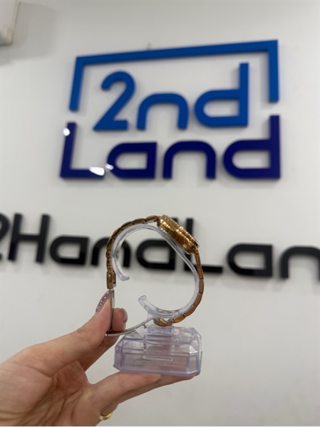 Đồng hồ Casio Sheen SHE-3043PG-7AUDR - Màu vàng đồng - Ngoại hình 97% - Kính xước nhẹ , mặt dưới trầy - Body 1