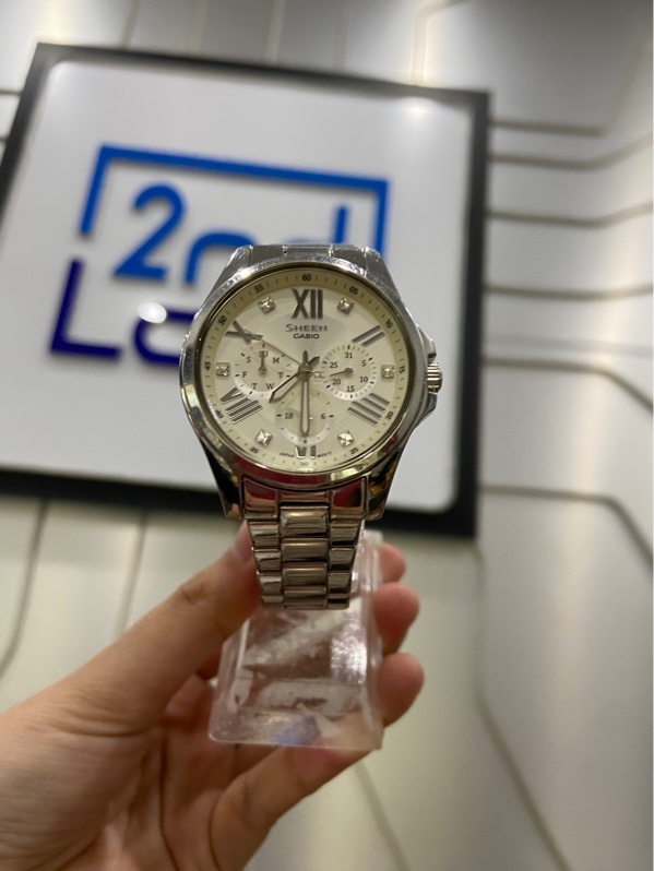 Đồng hồ Casio SHEEN SHE-3806D-7A - 40mm - Màu bạc - Ngoại hình: 97% - Màn xước, viền trong đồng hồ ố vàng - Body