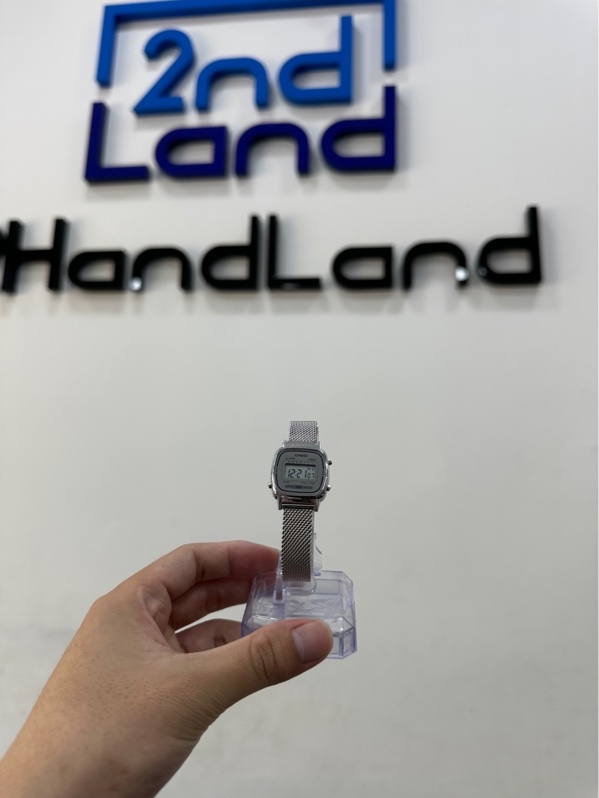 Đồng hồ Casio Vintage LA670WEM-7DF - 24.6mm - Màu bạc - Ngoại hình 97% - Body