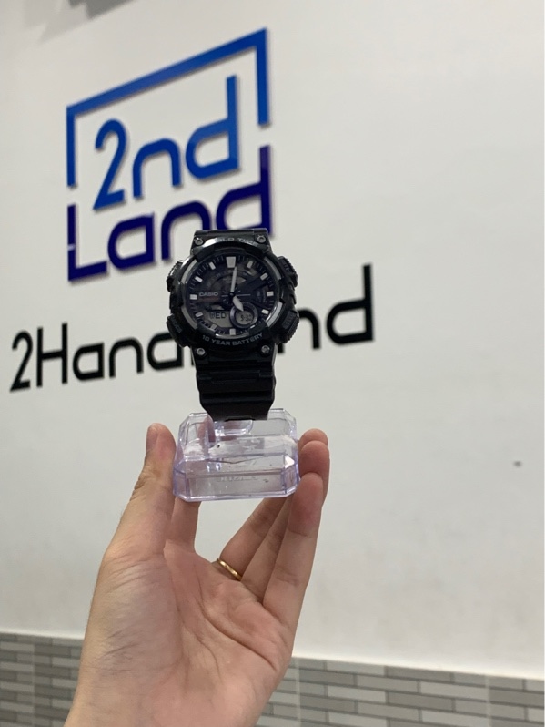Đồng hồ Casio World Time AEQ-110W - Màu đen - Ngoại hình: 97% - Trầy kính - Body