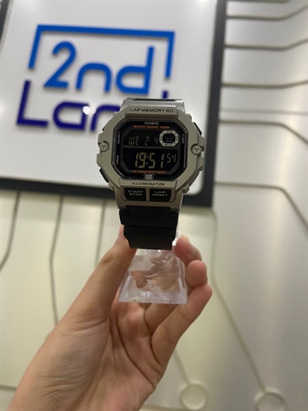 Đồng hồ Casio WS-1400H-1BVDF - 44mm - Màu bạc - Ngoại hình: 97% - Kính trầy - Body