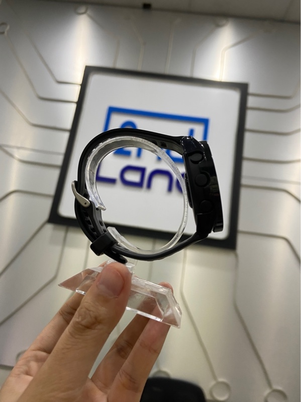 Đồng Hồ Chạy Bộ Garmin Foreruner 165 Music - 43mm - Màu đen - Ngoại hình: 98% - Hấp hơi nước màn hình - Kèm sạc