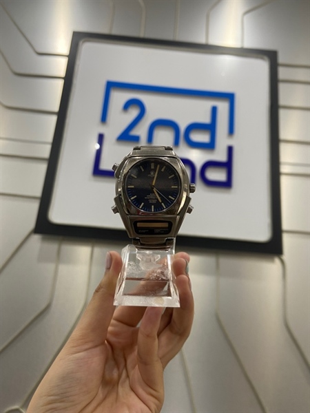 Đồng hồ Citizen Attenssa Ana Digi C690 - Màu bạc - Ngoại hình: 97.5% - Trầy xước nhẹ , năng lượng mặt trời - Body