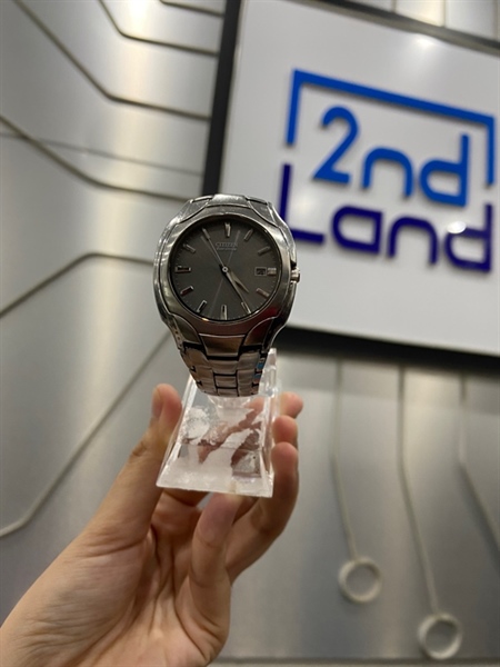 Đồng hồ Citizen BM60 Silhouette Eco Drive Watch /38mm - Màu bạc - Ngoại hình: 97% - Body