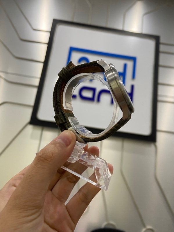 Đồng Hồ Citizen Dây Dù Nam 3 Kim BI1050-05X - 40mm - Màu bạc - Ngoại hình: 97% - Xước sườn - Body