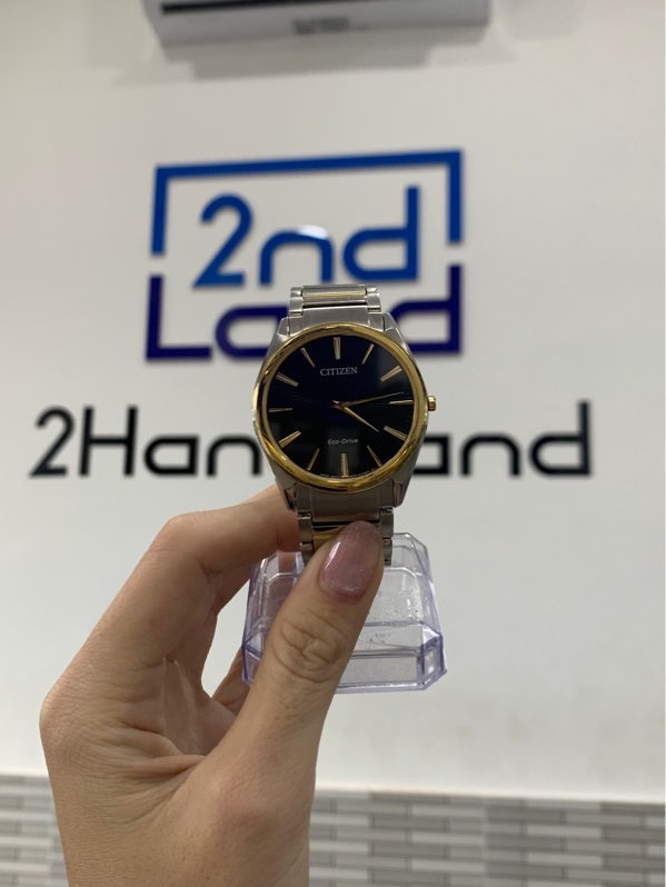 Đồng Hồ Citizen Eco-Drive Collection - Màu đen bạc - Ngoại hình: 97% - Cấn trầy viền, xước kính nhẹ - Body