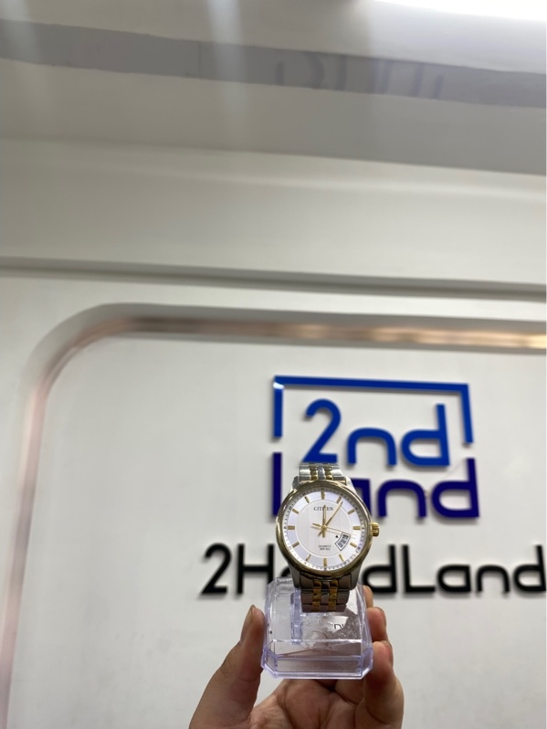 Đồng hồ Citizen Quartz BI1054-80A - 40mm - Màu bạc - Ngoại hình 97.5% - Mặt trầy nhẹ - Body