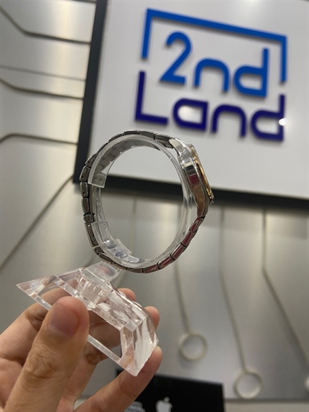 Đồng hồ Citizen Quartz EQ0596-87A - Màu bạc - Ngoại hình: 97% - Body 1