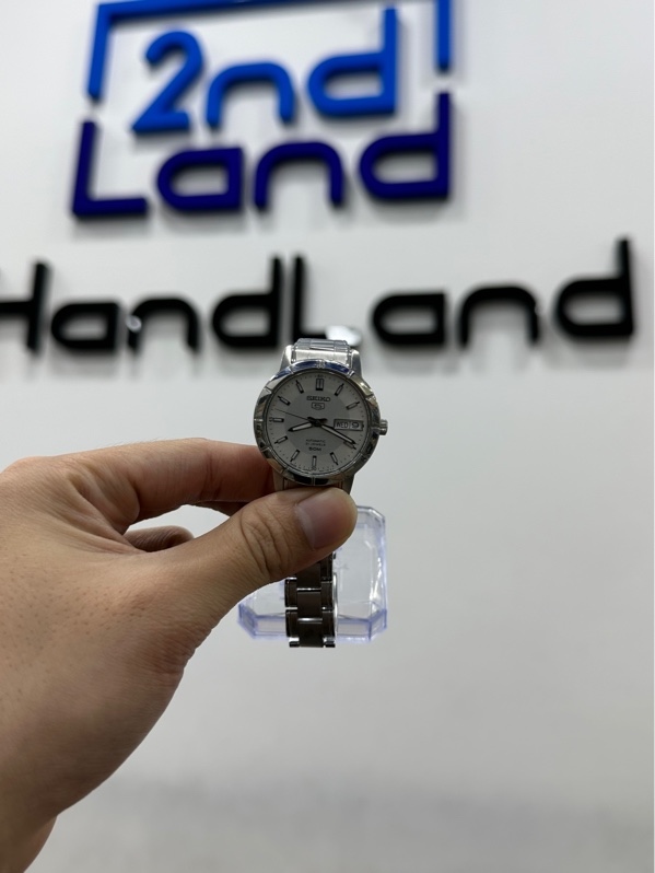 Đồng hồ cơ Seiko 5 Automatic SNK899K1 - 34mm - Màu bạc - Ngoại hình: 97% - Body