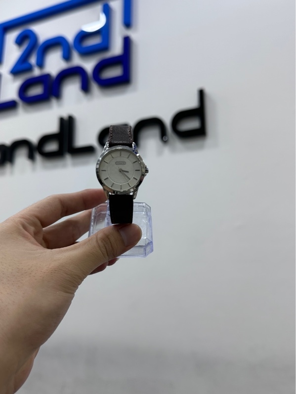 Đồng hồ Coach Signature CA.13.7.14.0614 - 31mm - Màu bạc - Ngoại hình 97% - Xước mặt lưng đã thay dây - Body