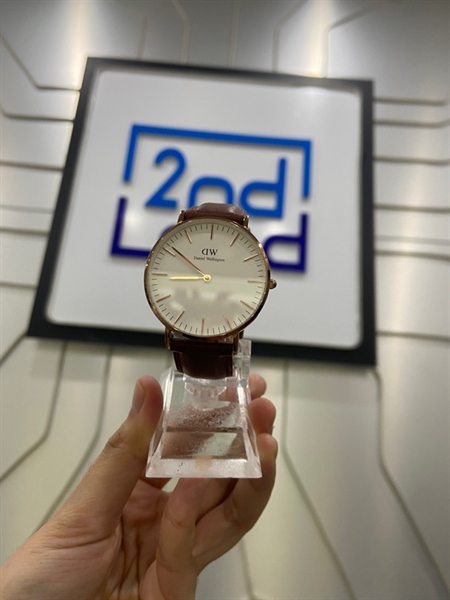 Đồng hồ Daniel Wellington Classic 336R8 - Màu vàng - Ngoại hình: 97% - Body